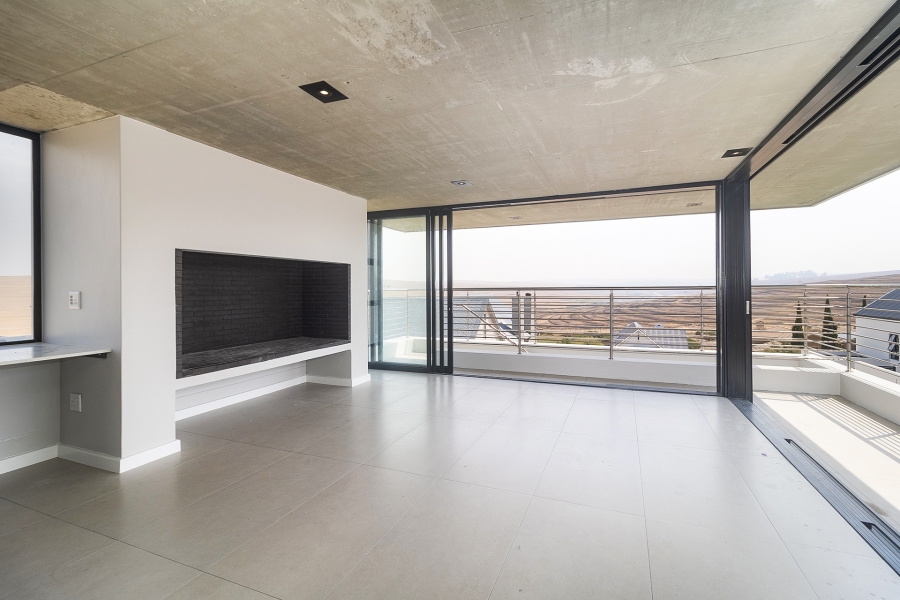 5 Bedroom Property for Sale in Mount Royal Golf Estate Western Cape